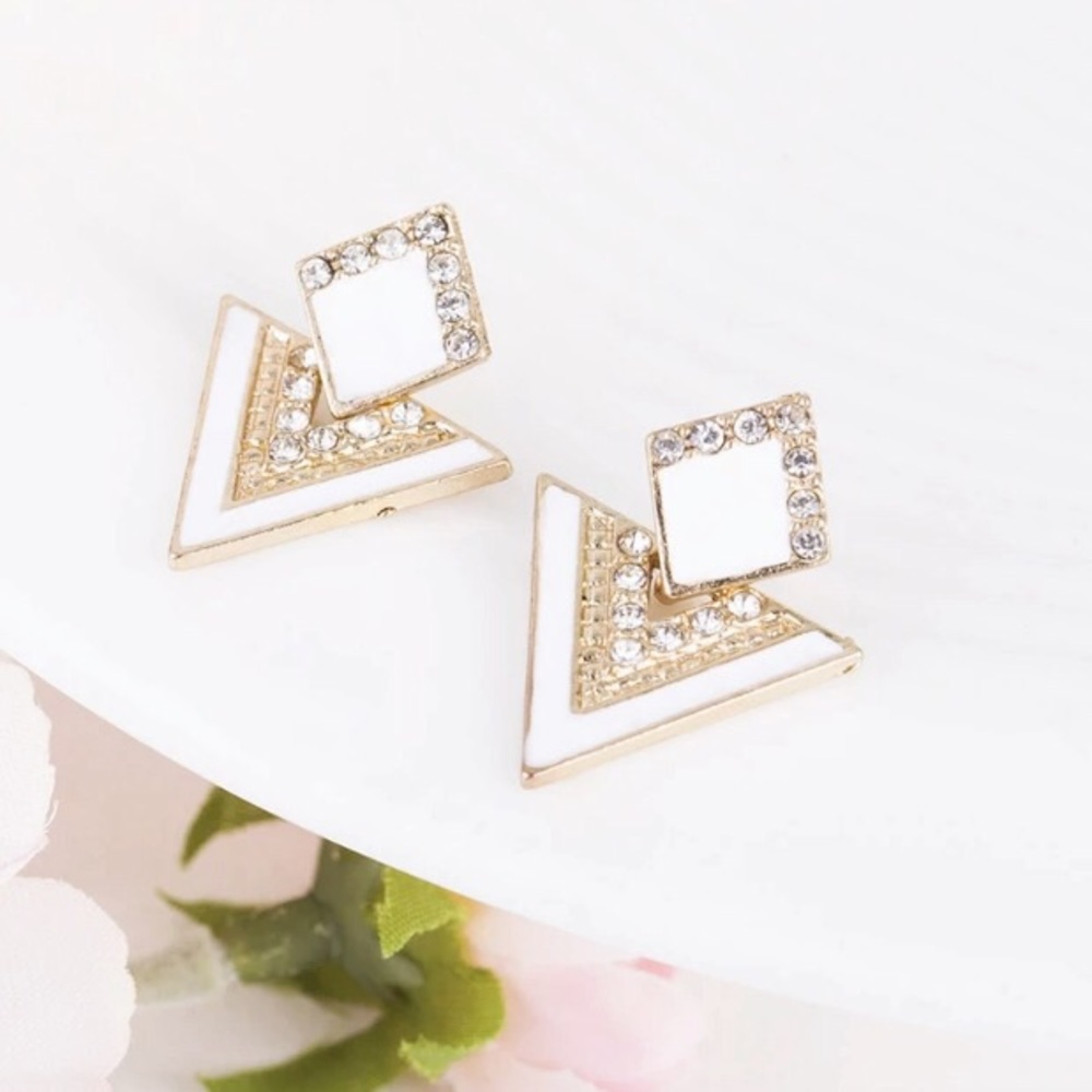 💙💎💲FIRM🛍➕BUNDLE 4 DISCOUNT!💛MODERN V SQUARES! - Picture 4 of 6